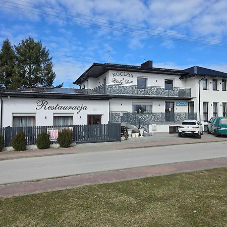 Ferienwohnung Bialy Dom Sulejów Exterior foto